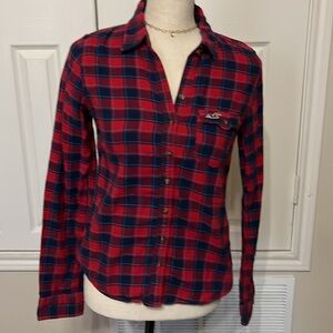 Hollister red & navy plaid flannel button down shirt Size S